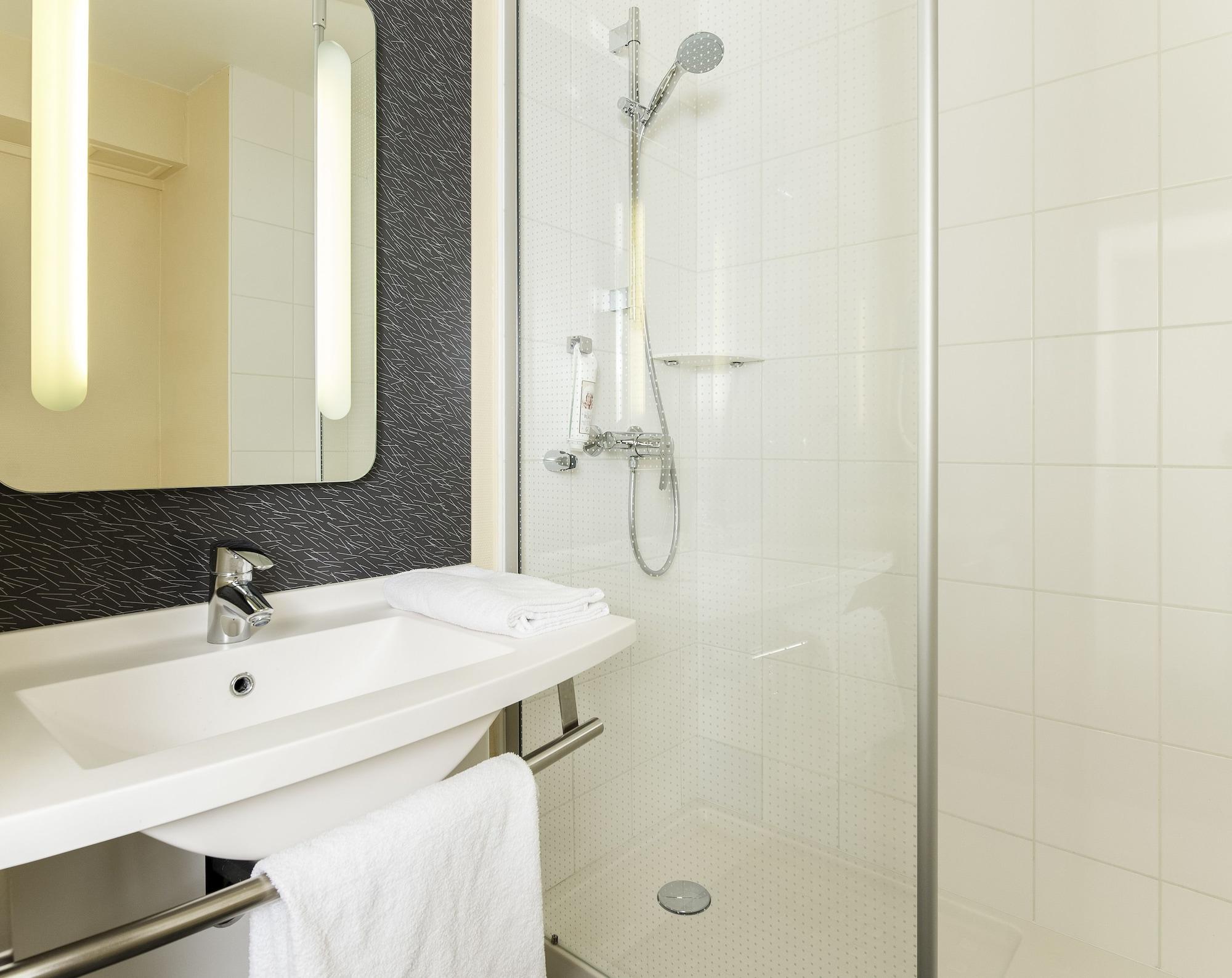 B&B Hotel Orly Rungis Aeroport 3 Etoiles Bagian luar foto