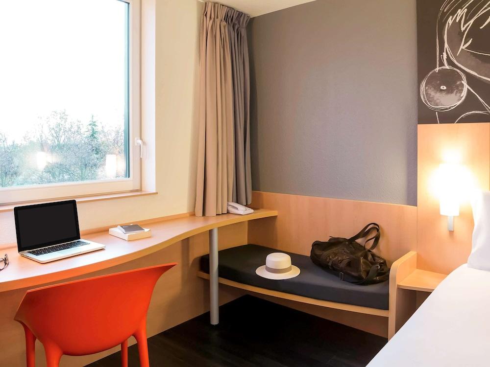 B&B Hotel Orly Rungis Aeroport 3 Etoiles Bagian luar foto
