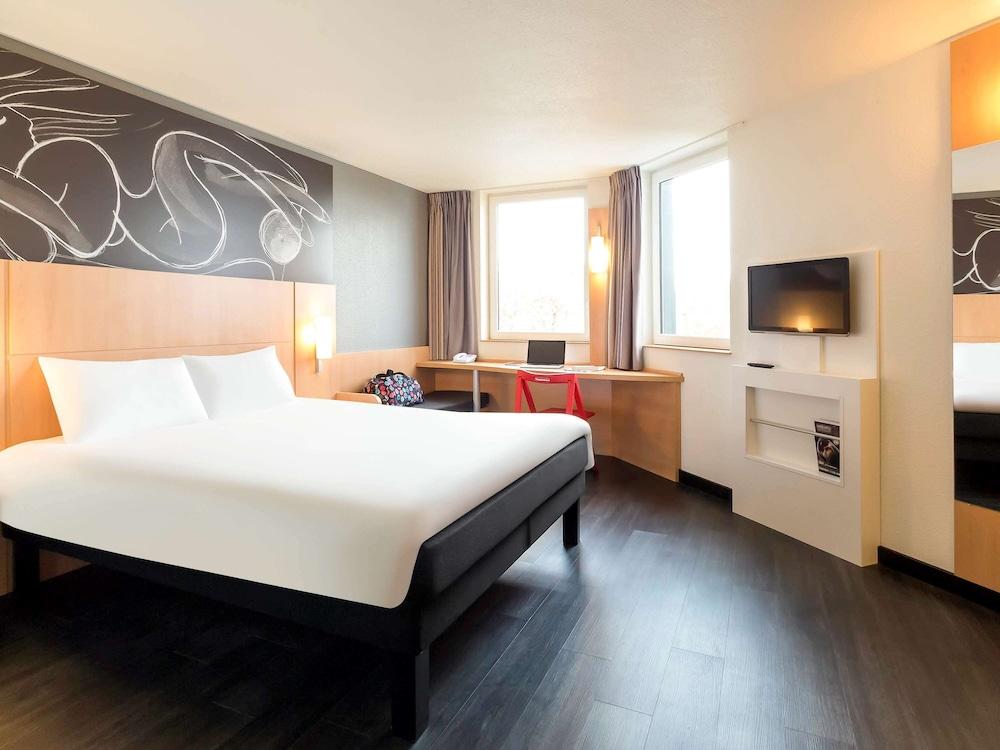 B&B Hotel Orly Rungis Aeroport 3 Etoiles Bagian luar foto
